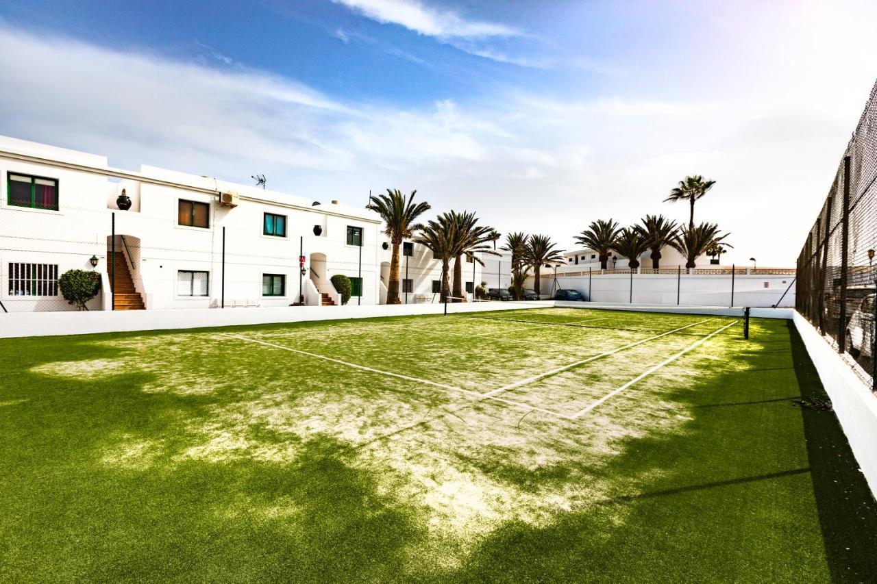 Sunshine San Valentin Apartment Corralejo Exterior photo